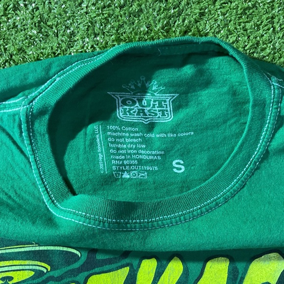 Green OutKast Rap Group Graphic Tee - Picture 5 of 7